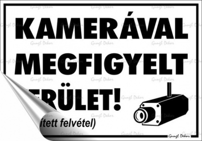 Információs matrica, 11,6x16,6 cm, "Kamerával megfigyelt terület"